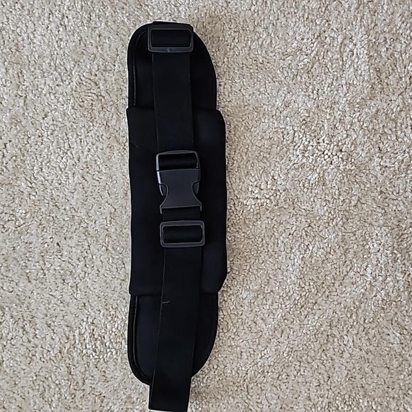 Aikendo Running Belt Bag - Picture 3 of 10